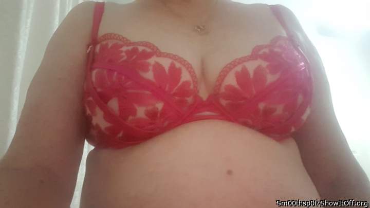 New Bra  old Tits