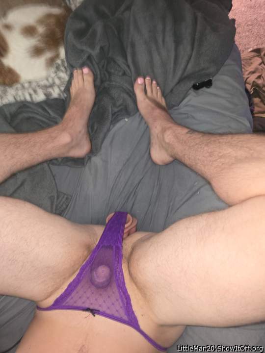 Such a hot and exciting picture! 