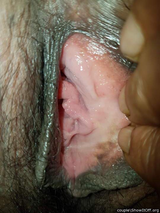 I would put my cock in that sexy cunt