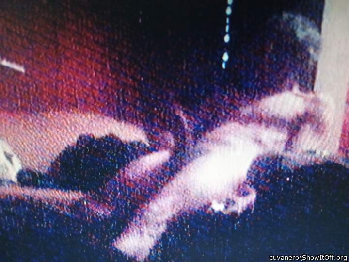 Adult image from cuvanero
