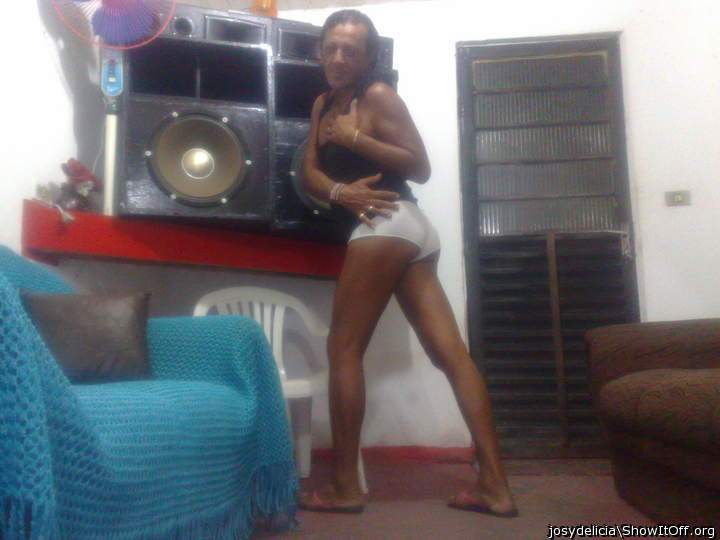 Adult image from josydelicia