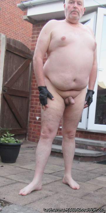 Adult image from leatherman1963