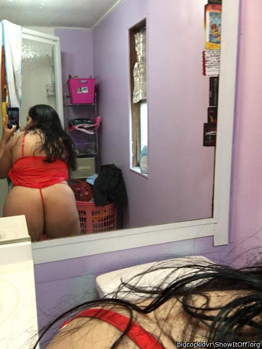 love to do that ass    