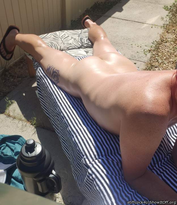 That's a hot ass!! 🌞