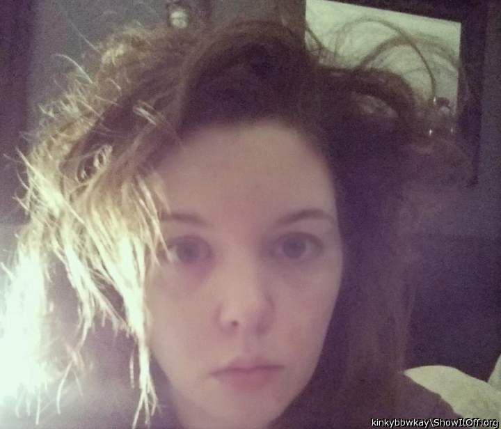 SLUT RED