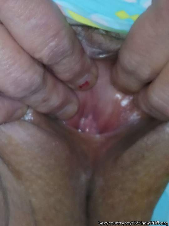 My wife's puessy