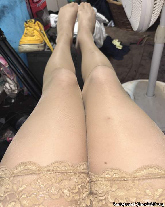 Are my legs sexy? ☺️