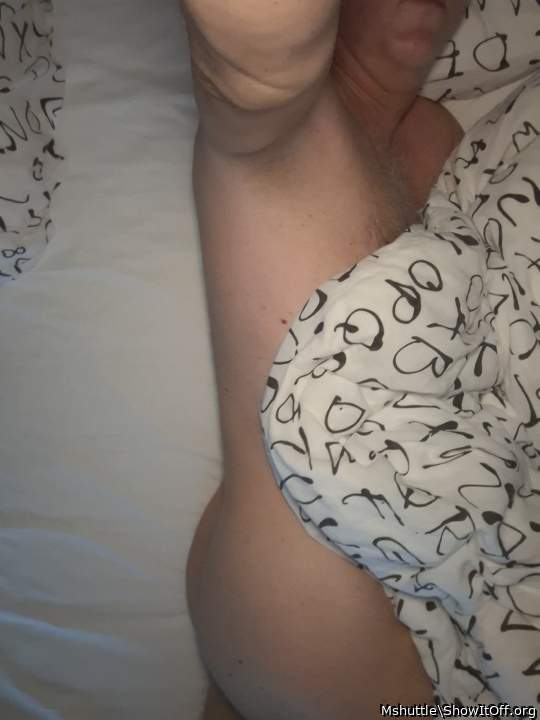 Adult image from Mshuttle