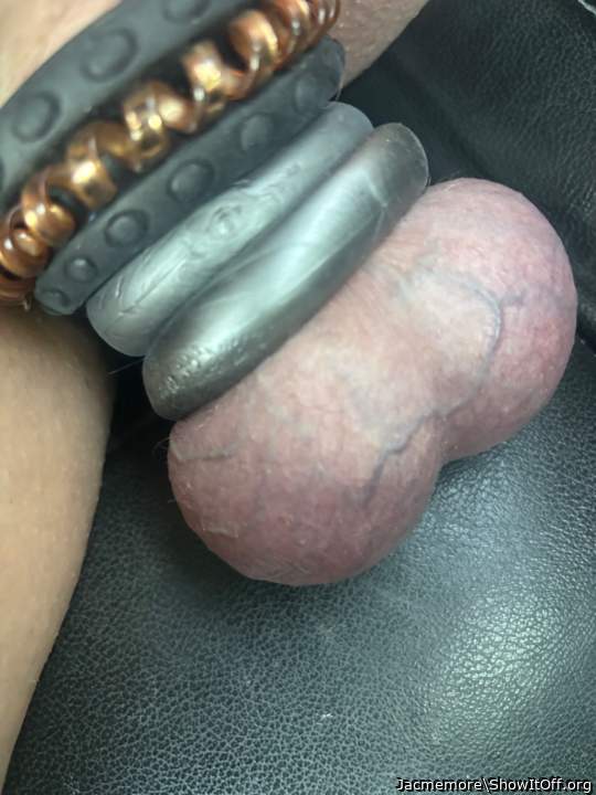 Adult image from Jacmemore