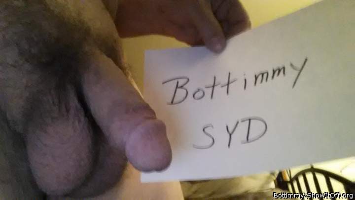 Adult image from Bottimmy