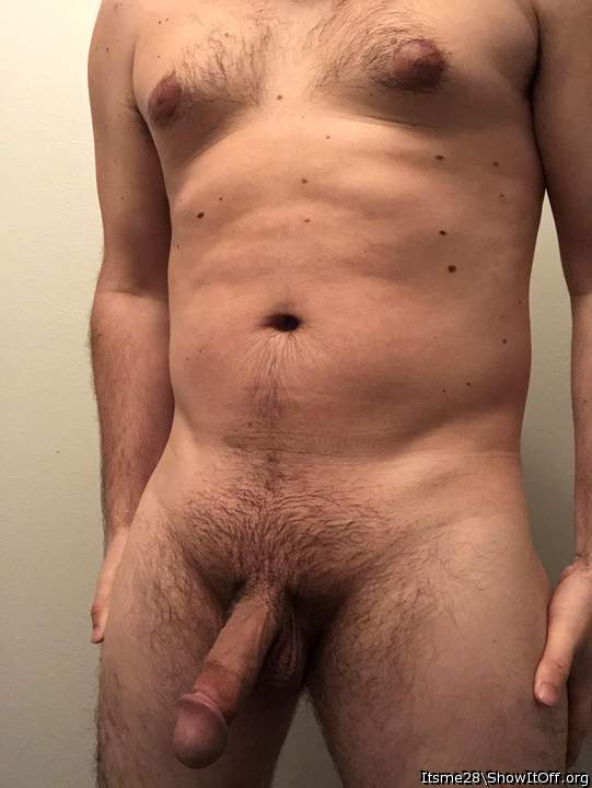 GREAT LOOKING DICK and BODY, HOT NUDE POSE and VIEW    