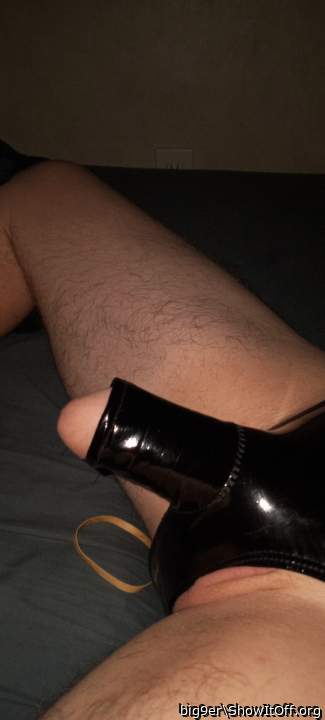Adult image from big9er