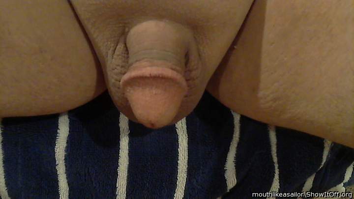 Beautiful smooth cock!!