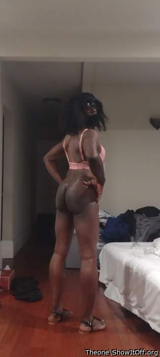 Yes if u like ass and booty here I am