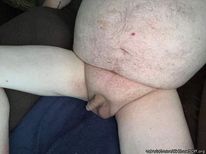 Adult image from nakedathome65