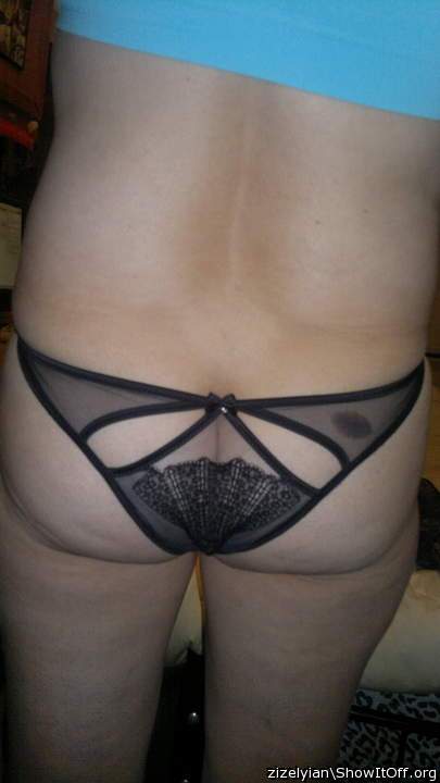 Adult image from zizelyian