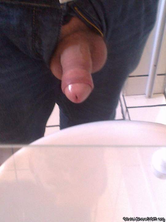 Adult image from olivio