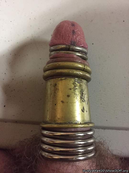 Love to have her do this to my cock.    