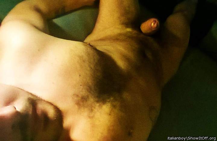Adult image from ItalianBoy