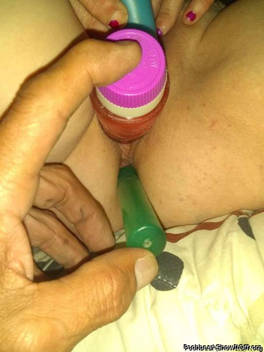 I would love to push my cock up that asshole.