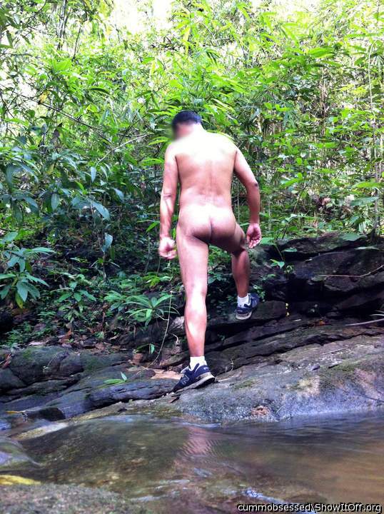 Adult image from cummobsessed