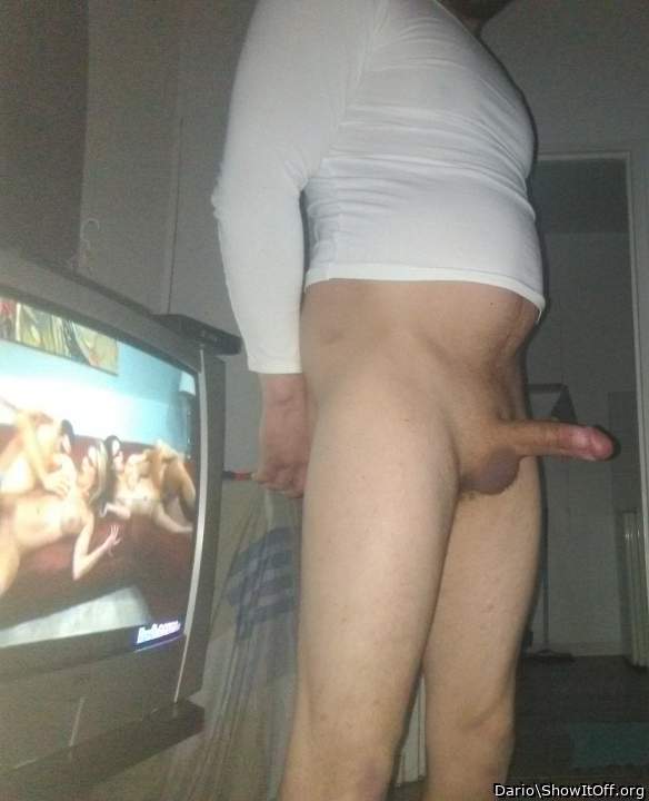 Adult image from Dario