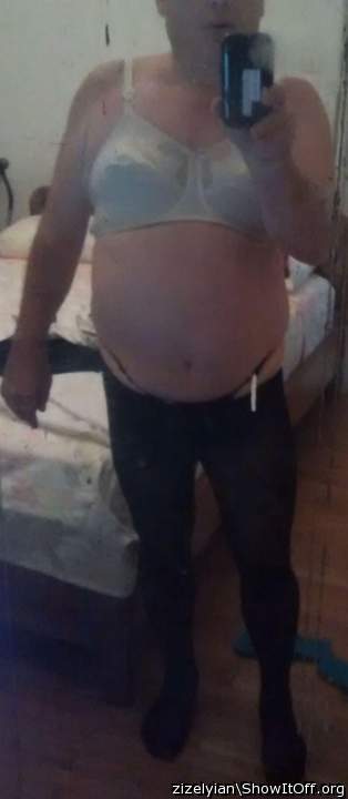 Adult image from zizelyian