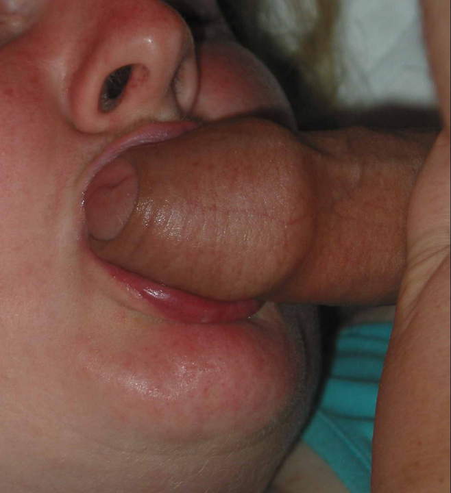 Adult image from nylonlover