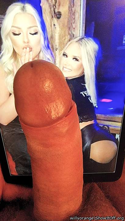 These two from Kennedy_noelle's page look ready for cock