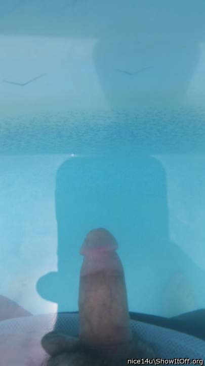 Adult image from nice14u