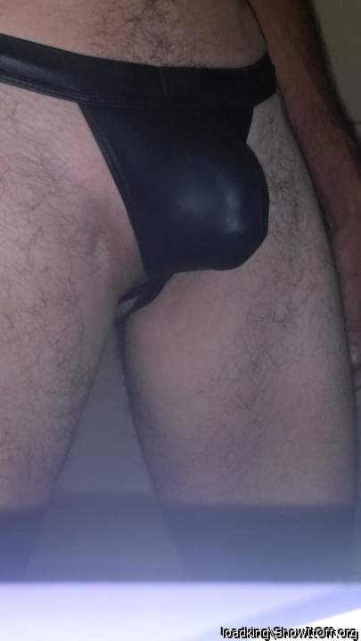 Adult image from loadking