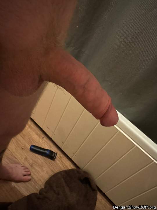 Beautiful hot cock...that makes my imagination run wild!!  