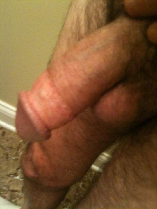 What a beautiful fat cock...VERY nice!!   