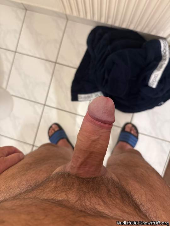 Adult image from Nudist808