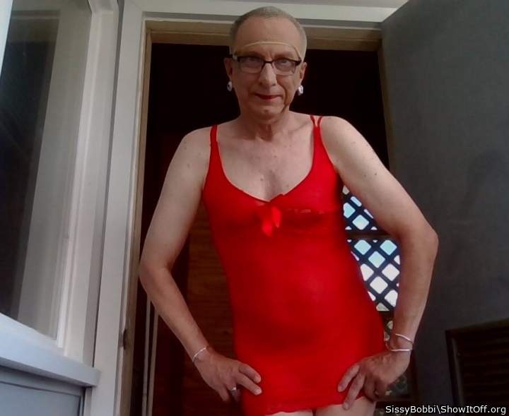 .

  

Hot? That looks RED HOT! 

.