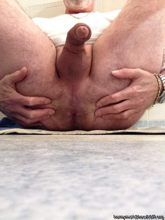 Adult image from hornymat