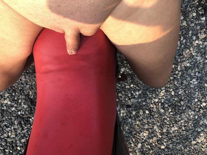 Oh, MY! Smooth and Sexy! I want to PLAY!