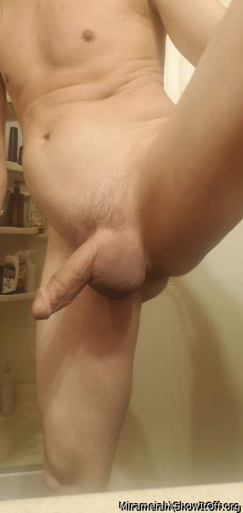 Nice cock and ass, hmu