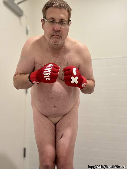 Adult image from Iggy2001