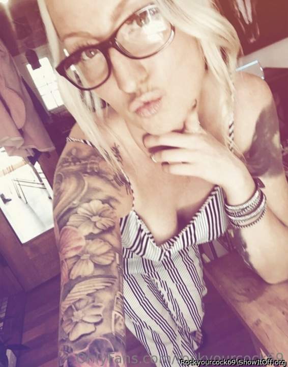 Adult image from Rockyourcock69