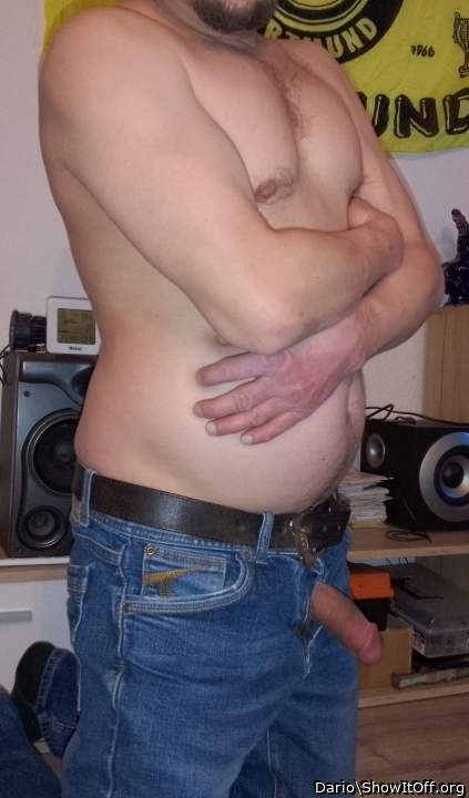 Adult image from Dario