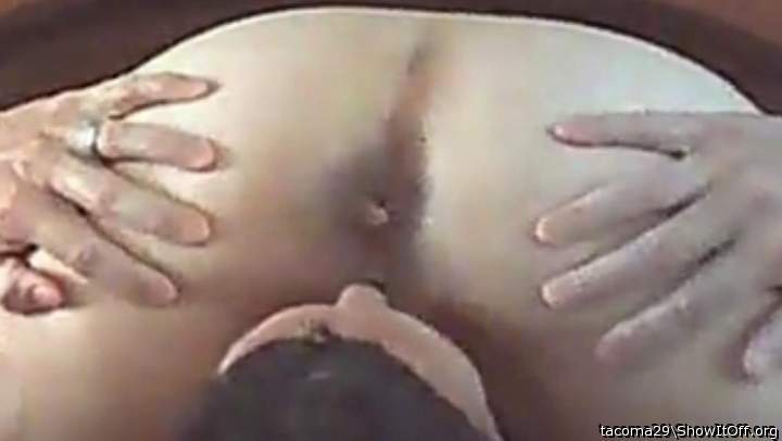Eating pussy and spreading her ass - What do you want to do?