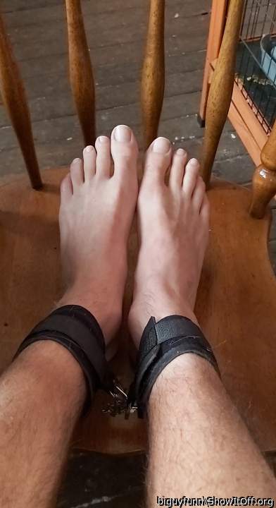 Footjob anyone 😉