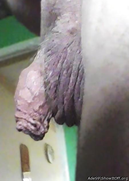 Mmmmm! ready to unfold under the caress of my tongue!   