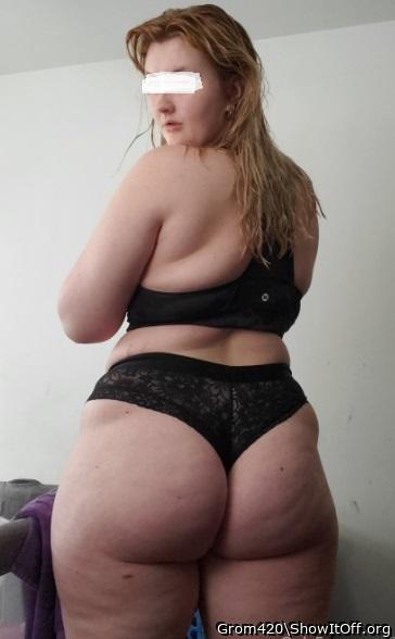 Adult image from Grom420
