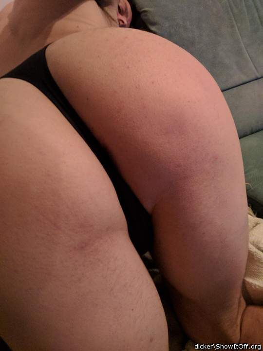 Adult image from dicker
