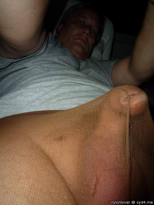 Adult image from nylonlover