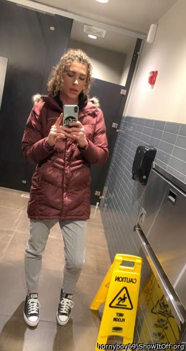Adult image from hornyboy69