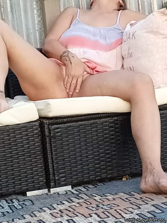 Getting ready to fuck on the pool deck.