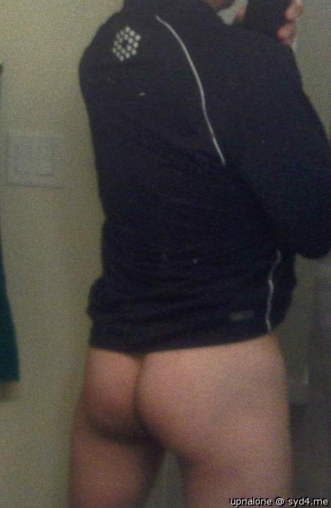 Great ass!
   
Inviting!
 